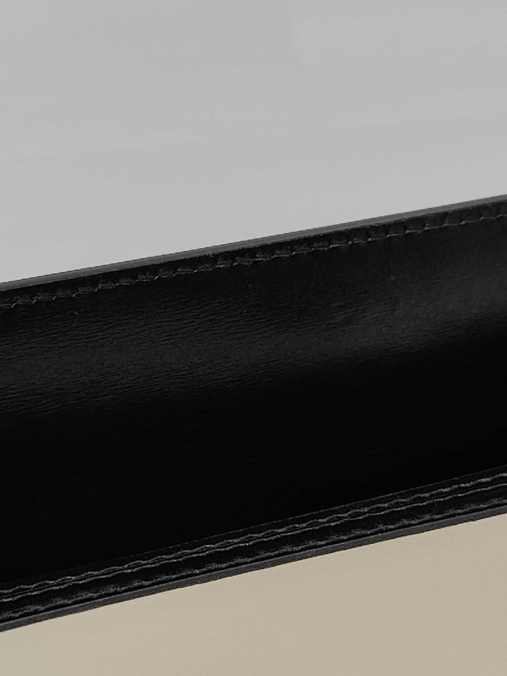Gucci Jackie 1961 Chain Wallet Shoulder Bag Ivory Black Leather Gold Hardware - Picture 12 of 13